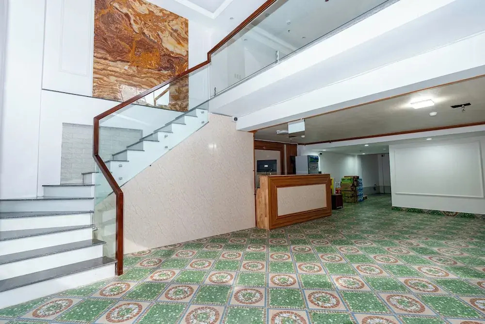 Photo - Light Hotel Ha Noi - Near AEON Mall Long Bien