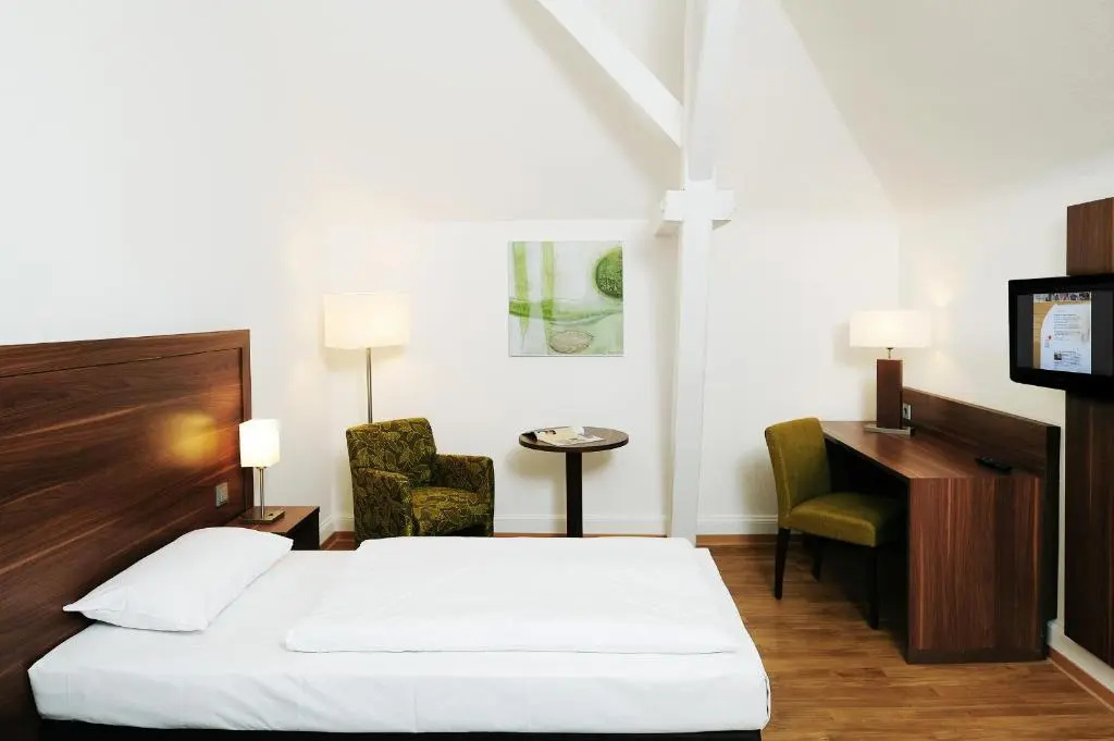Foto - TOP VCH Bildungshaus St. Bernhard - Wohnen und Tagen