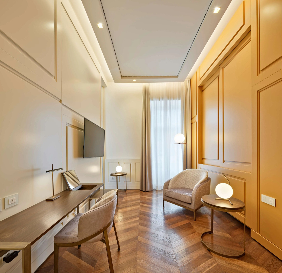 Photo - De Bonart Naples, Curio Collection By Hilton