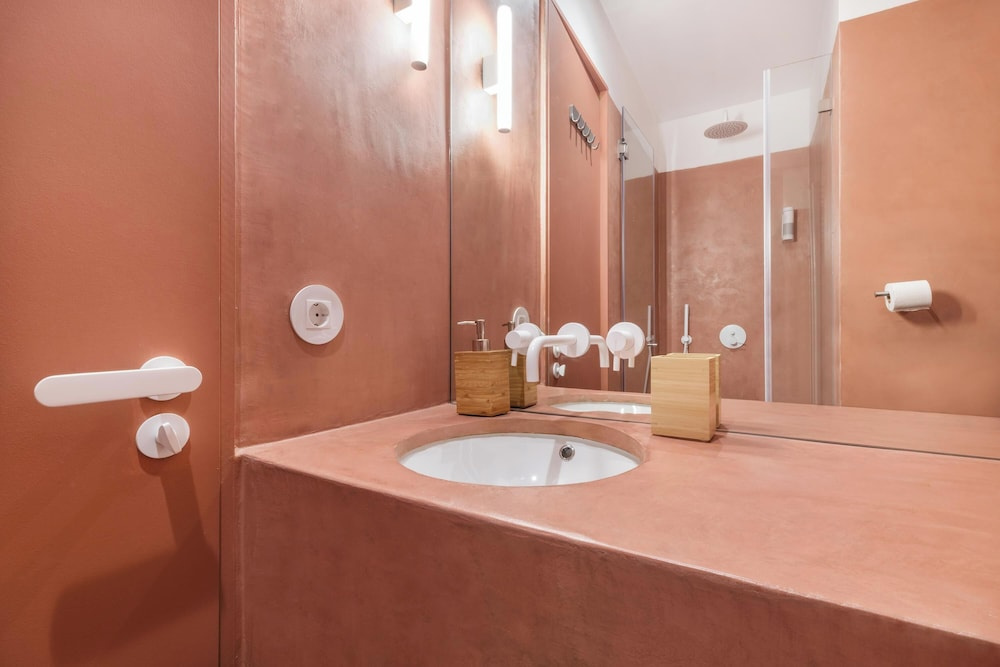 Foto - Rainbow Suites by Olala Homes