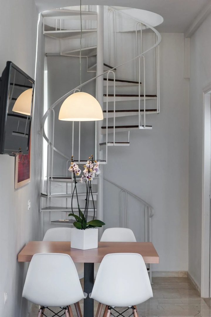 Photo - Corinna Mare