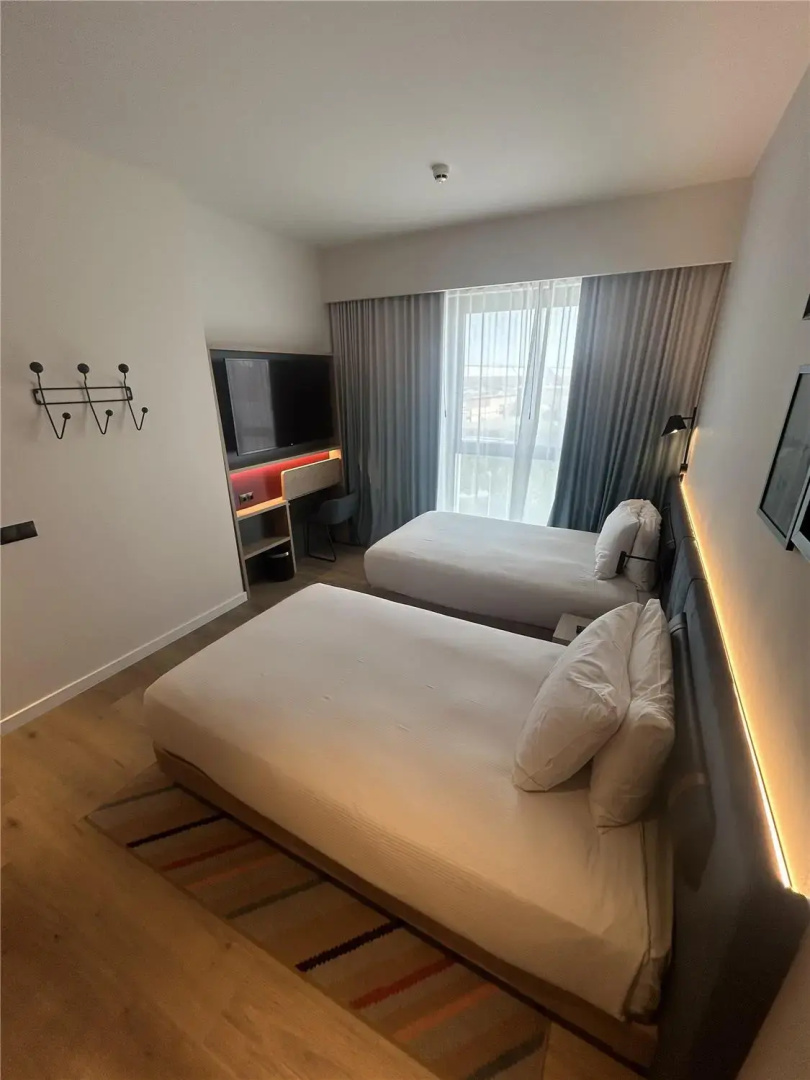 Photo - Hampton by Hilton Barcelona Fira Gran Via