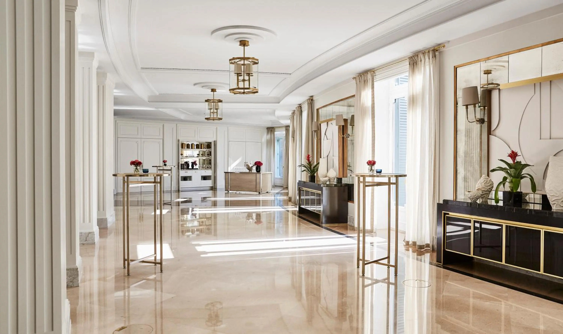 Photo - Four Seasons Hotel Madrid