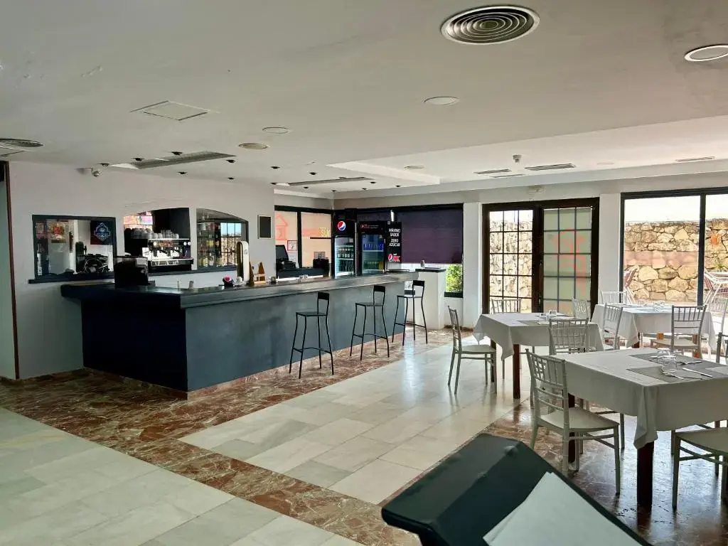 Foto - Hotel Bahia Sur