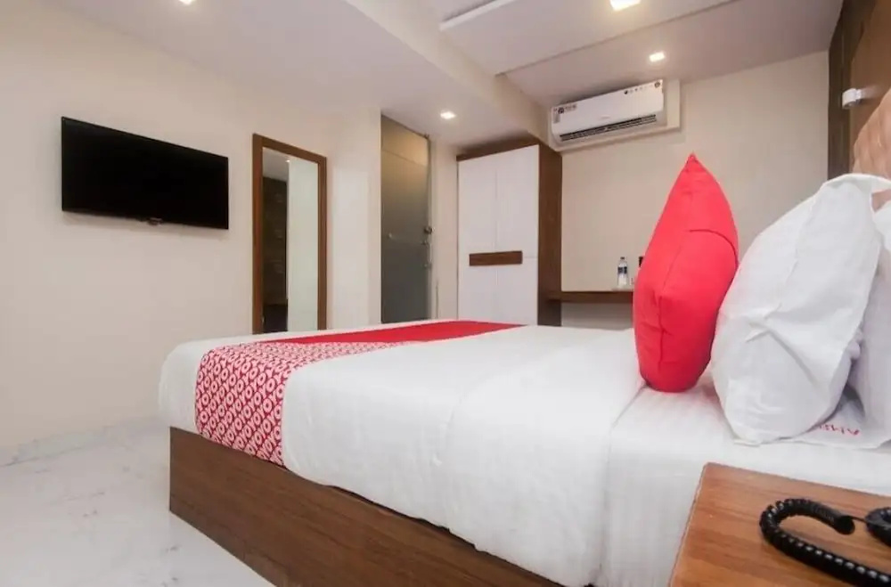 Photo - Hotel Qubestay Airport