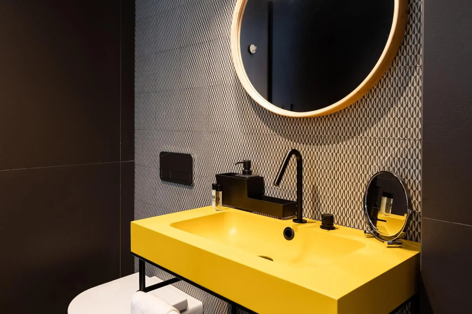 Foto - Welldone Quality - Crystal pool