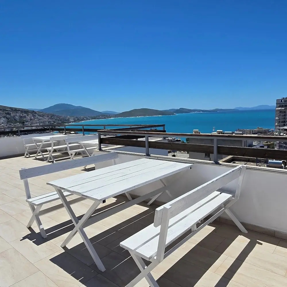 Foto - Lazy Roo Hostel Saranda