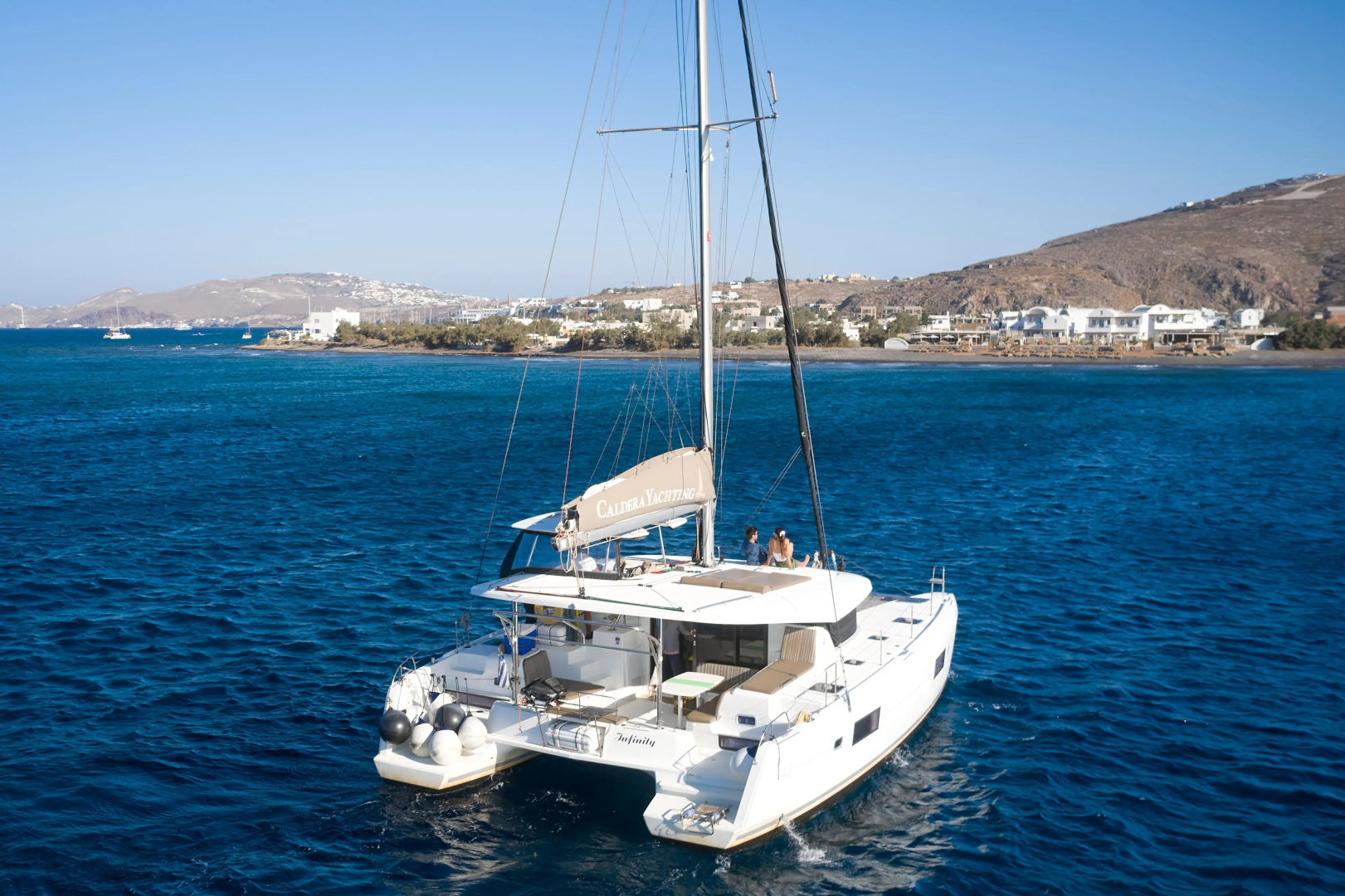Foto - Sea Breeze Santorini Beach Resort, Curio Collection Hilton