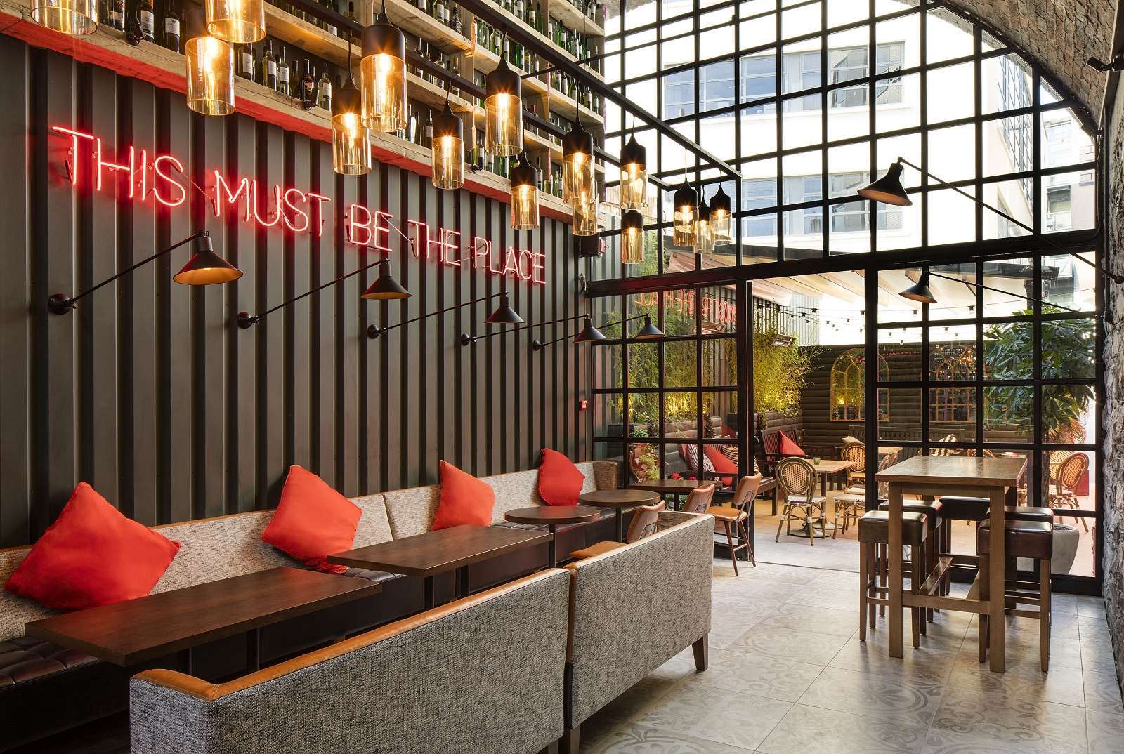 Foto - The Address Connolly