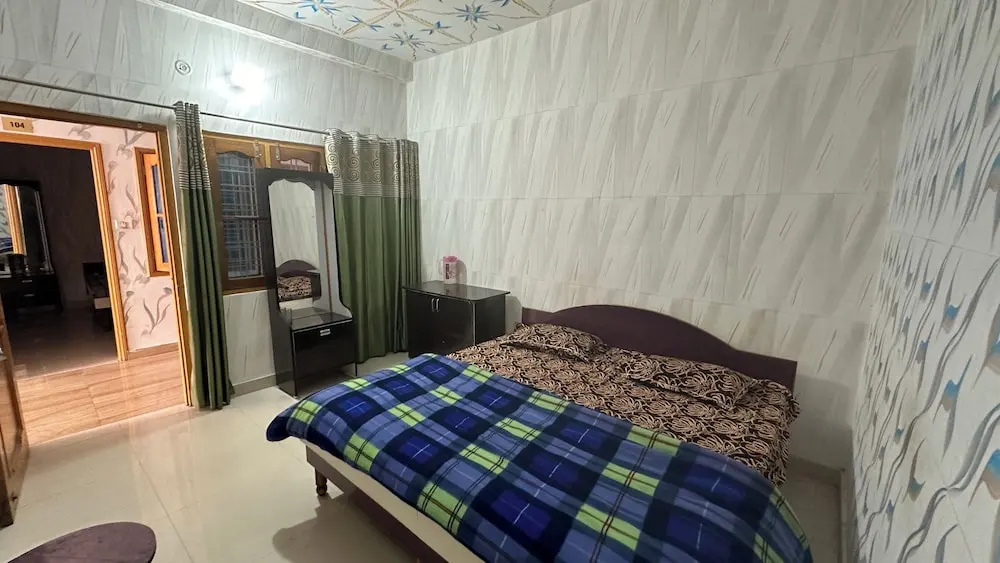 Hotel Maheshswari and Banquet Hall