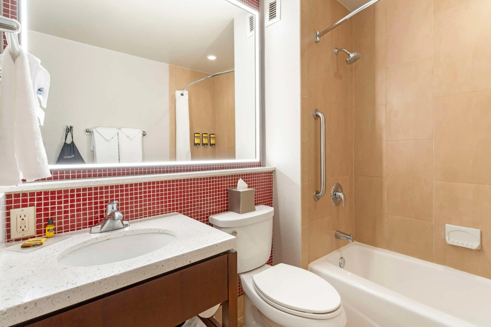 Foto - Best Western Plus Rancho Cordova Inn