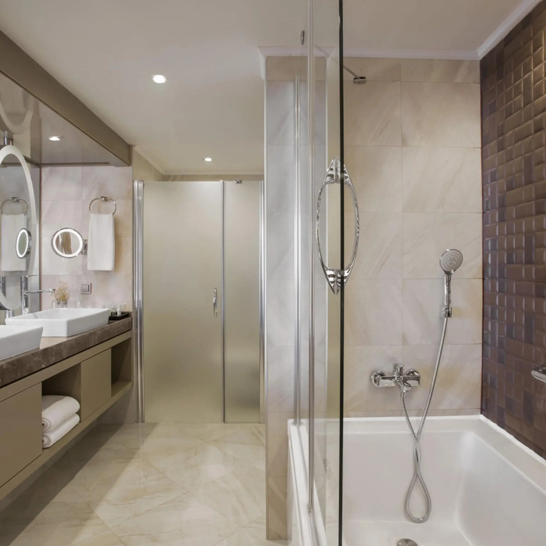 Photo - Balmy Foresta