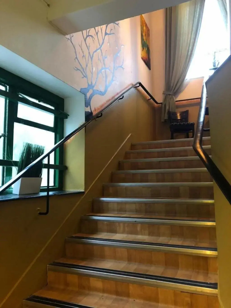 Photo - The Queens Hostel