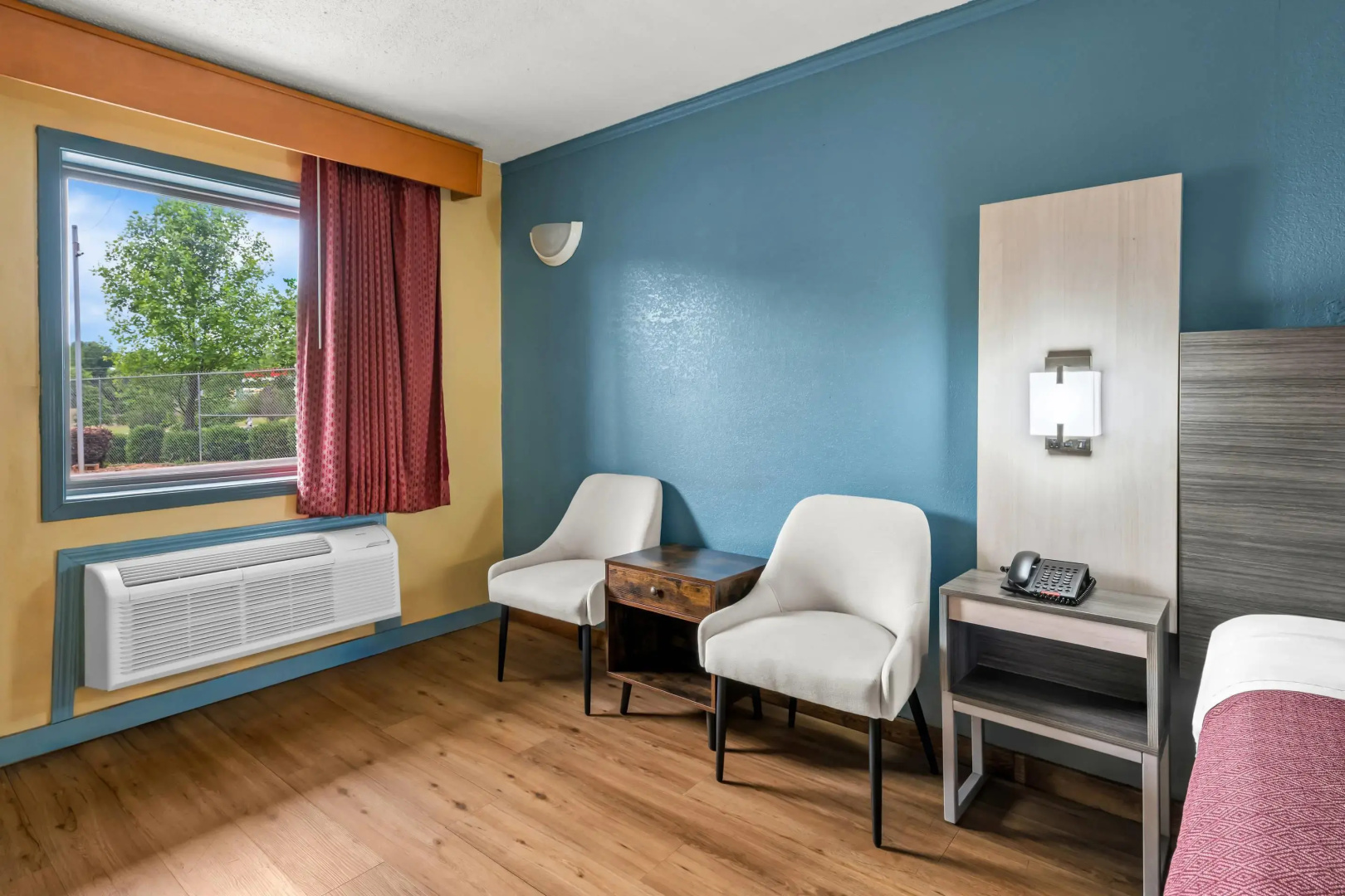 Photo - Econo Lodge Charlotte Airport Area