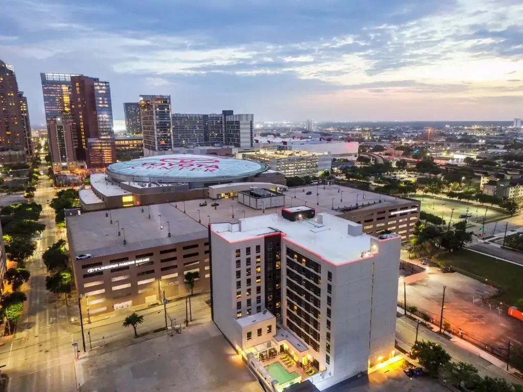 Photo - Home2 Suites By Hilton Houston Downtown Convention Center