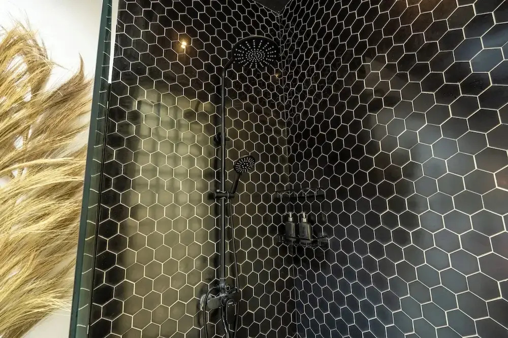 Photo - Liminal Palace Villa 3 by Betterplace