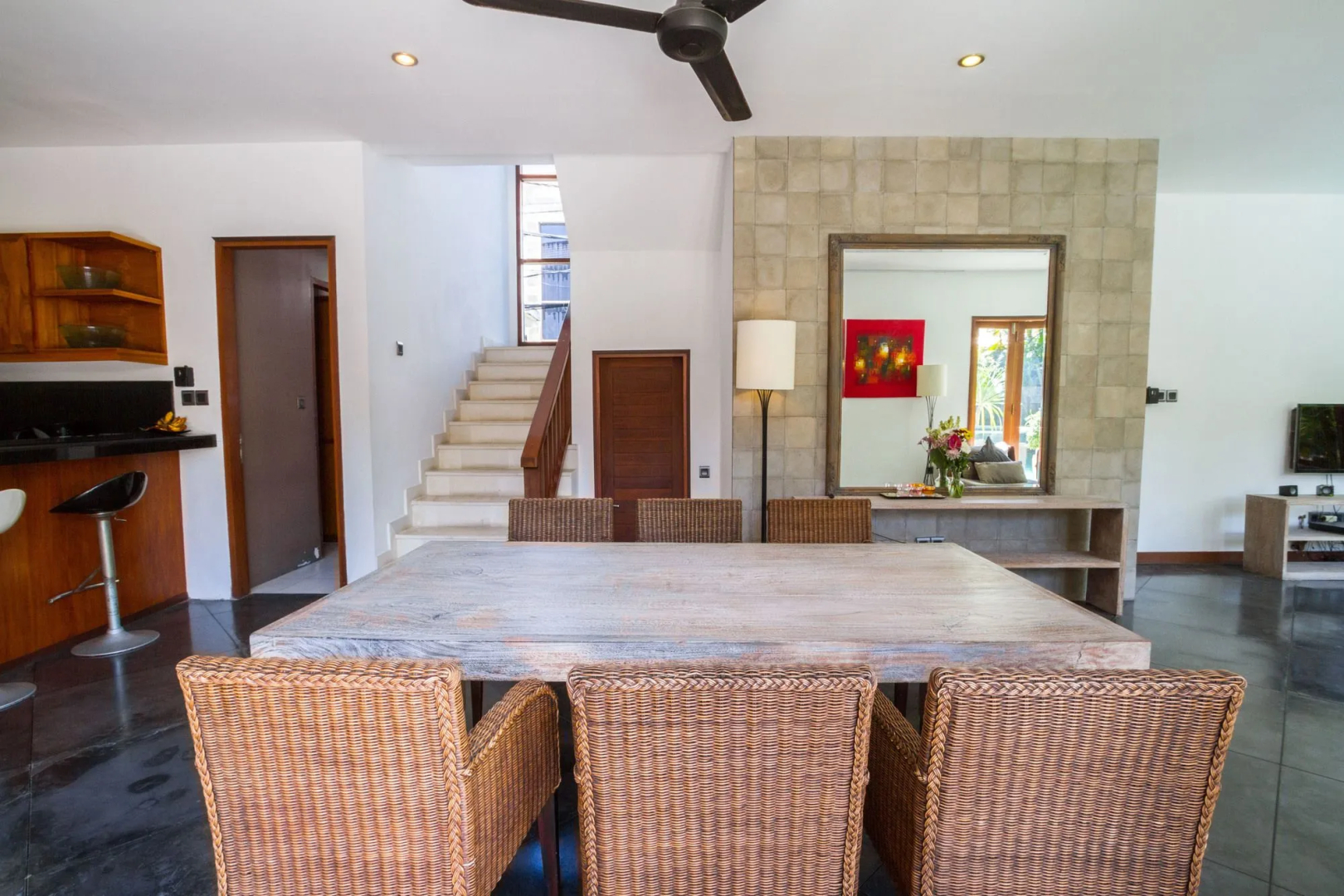 Foto - Villa Martine - Fantastic 5BR Villa - Perfect Location in Seminyak
