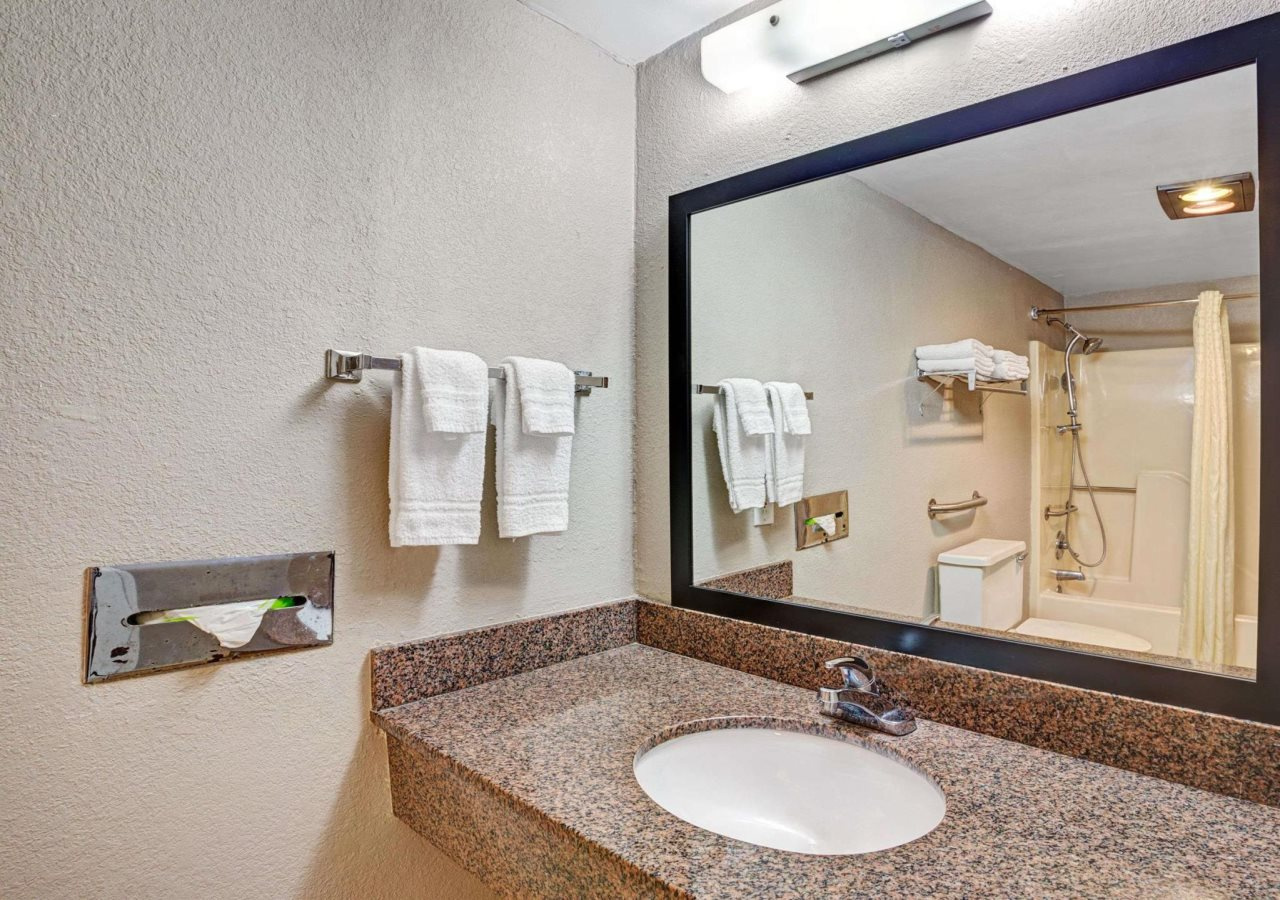 Photo - Motel 6 Atlanta, GA – Atlanta Airport East