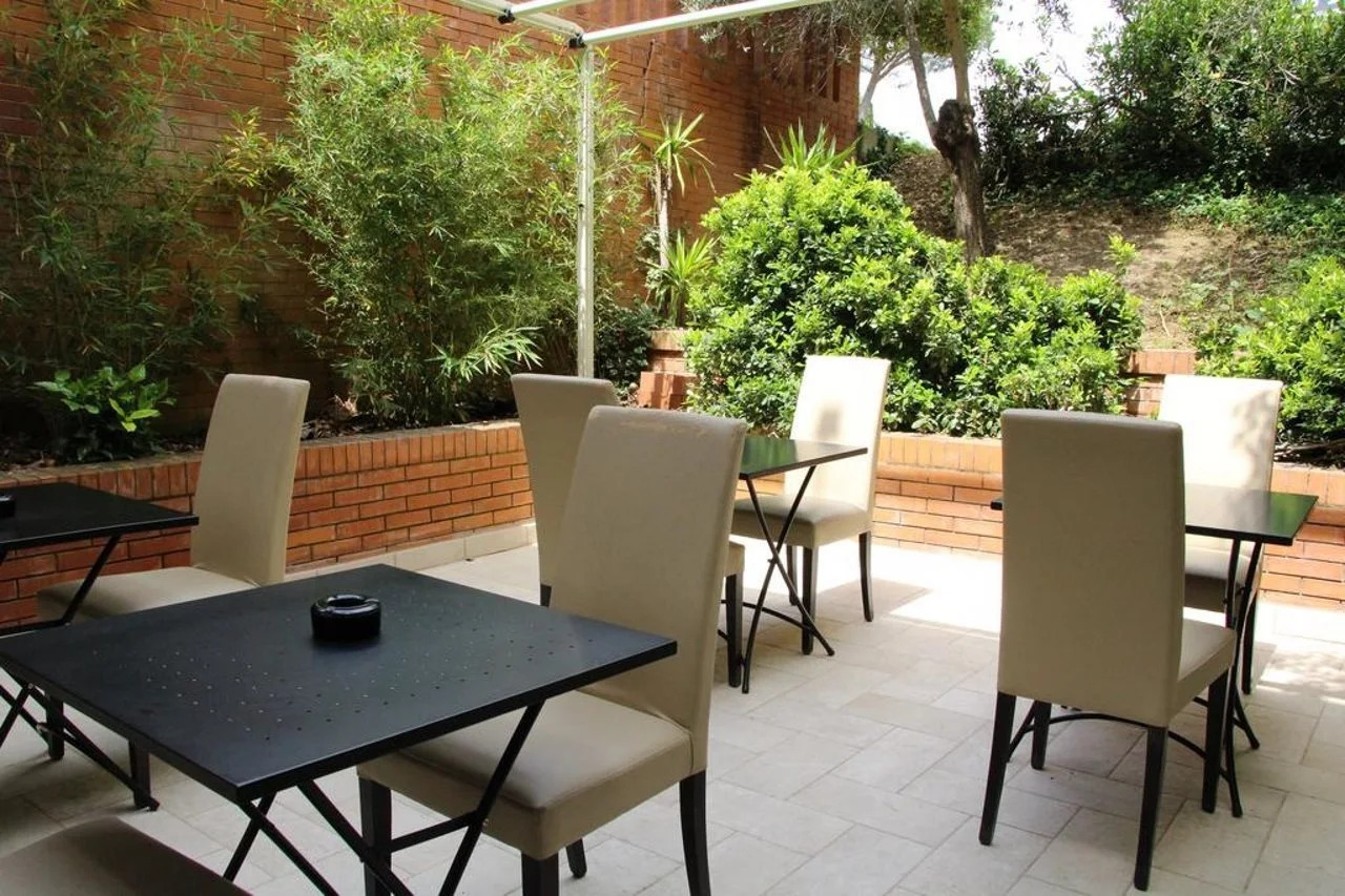 Photo - Hotel Executive