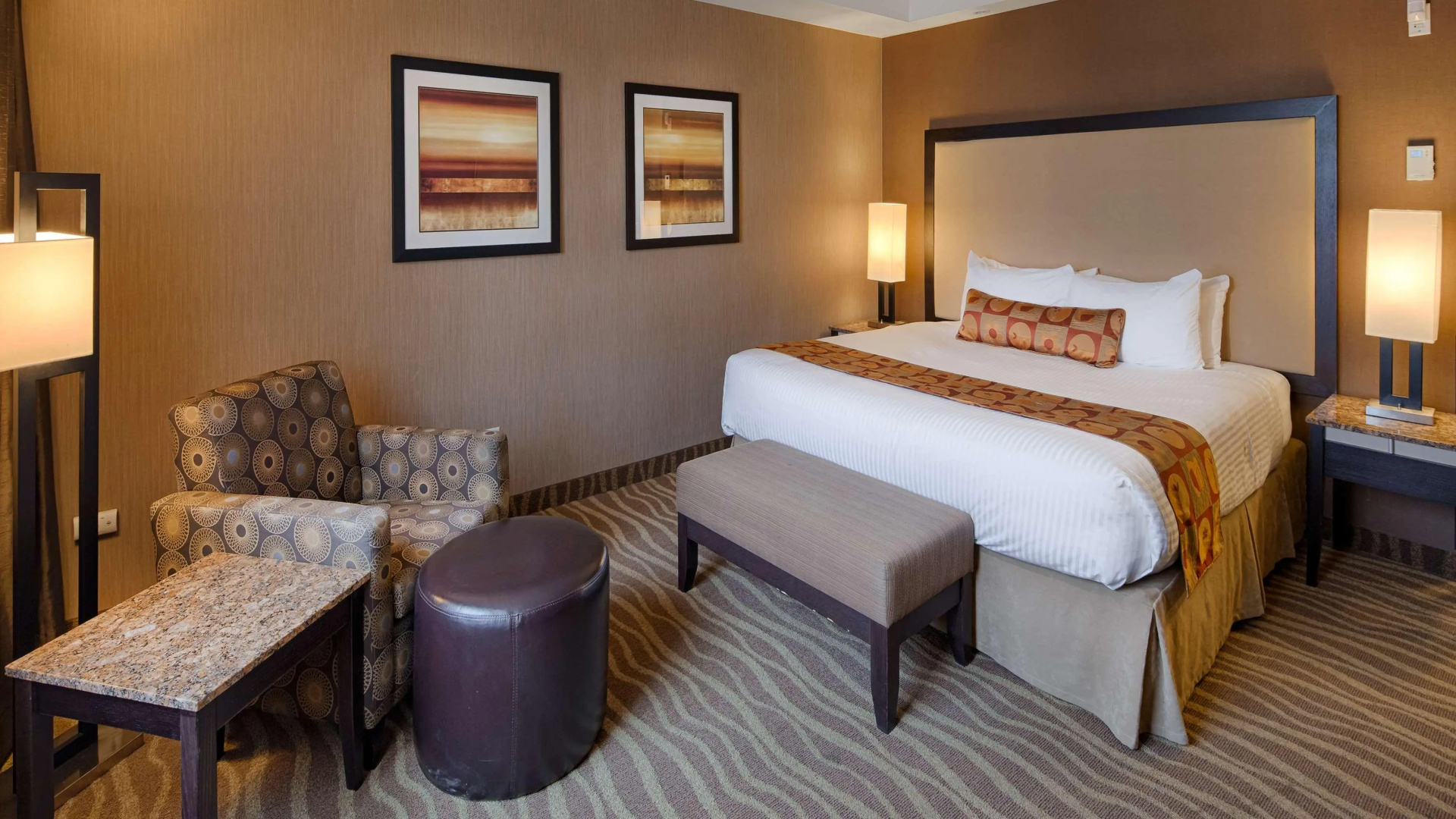 Photo - Best Western Premier Freeport Inn Calgary Airport