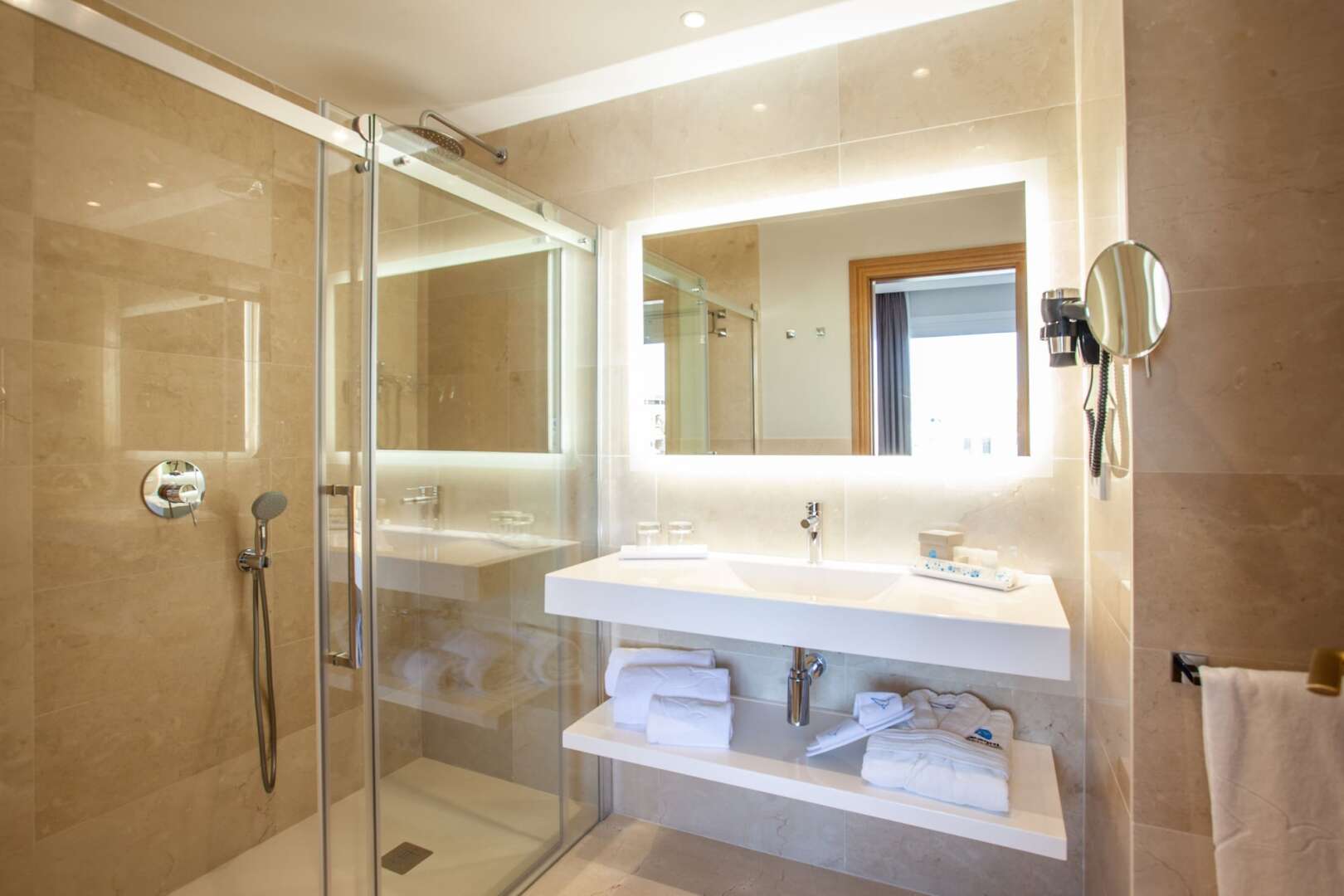 Photo - Grupotel Playa de Palma Suites & Spa