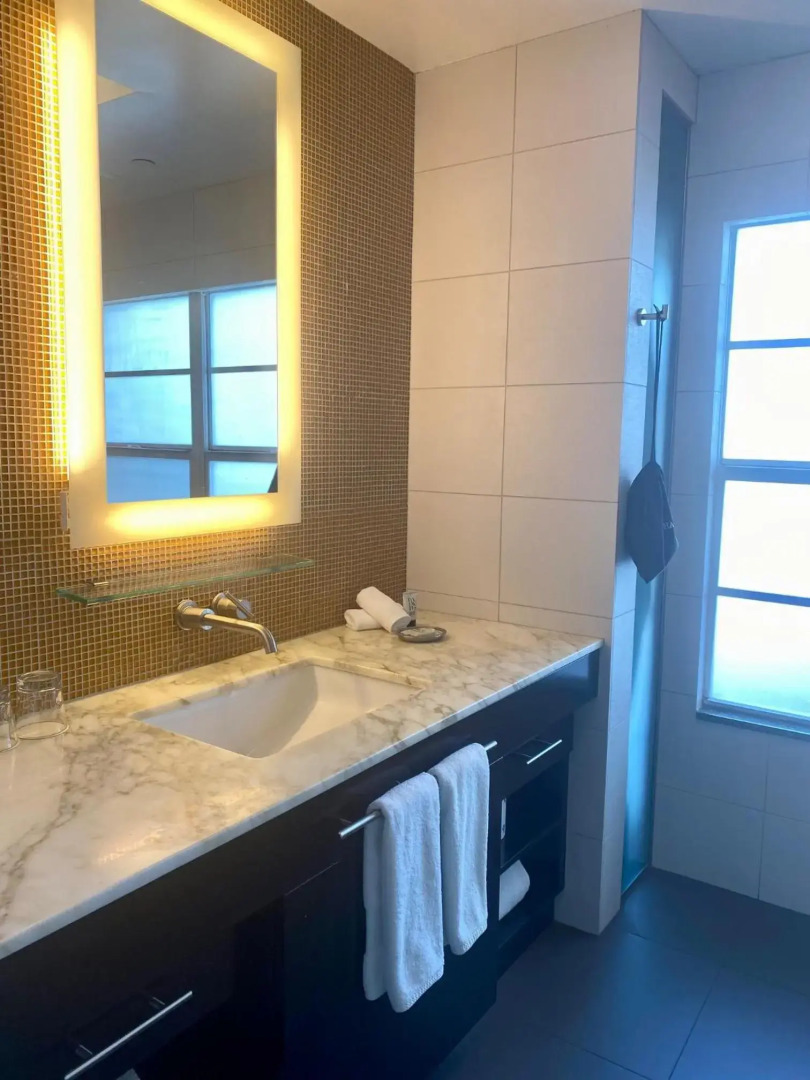 Photo - Hotel Breakwater South Beach