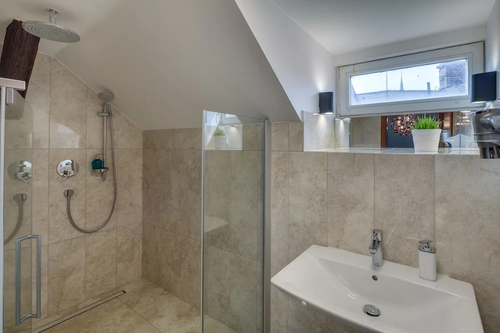 Photo - Selinor Old Town Apartments