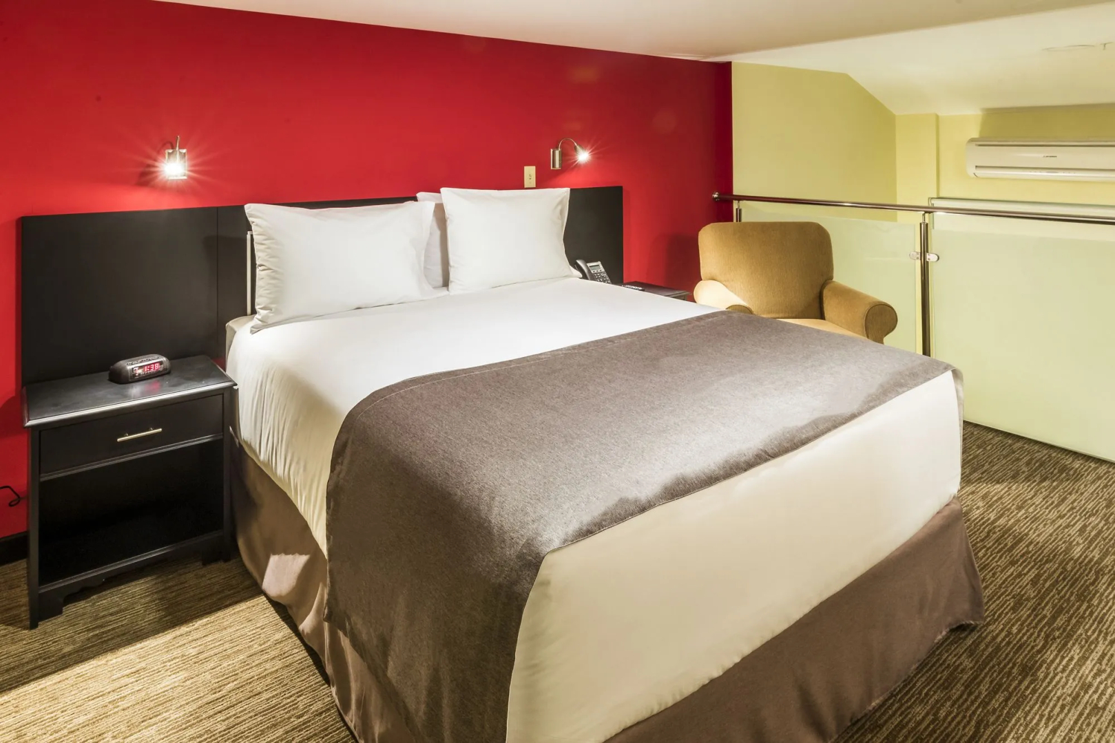 Photo - Urban Green Hotel & Suites