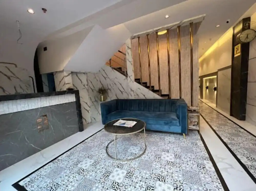 Photo - Rich Hotel Mumbai