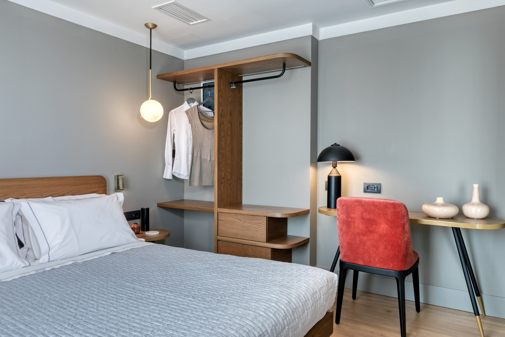 Photo - Bob W Athens Eolou