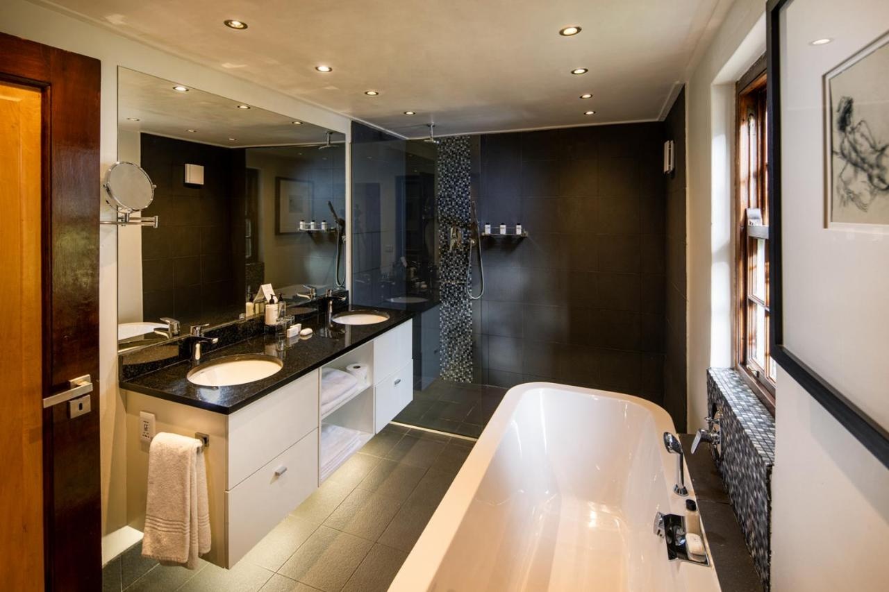 Photo - Grande Roche Hotel