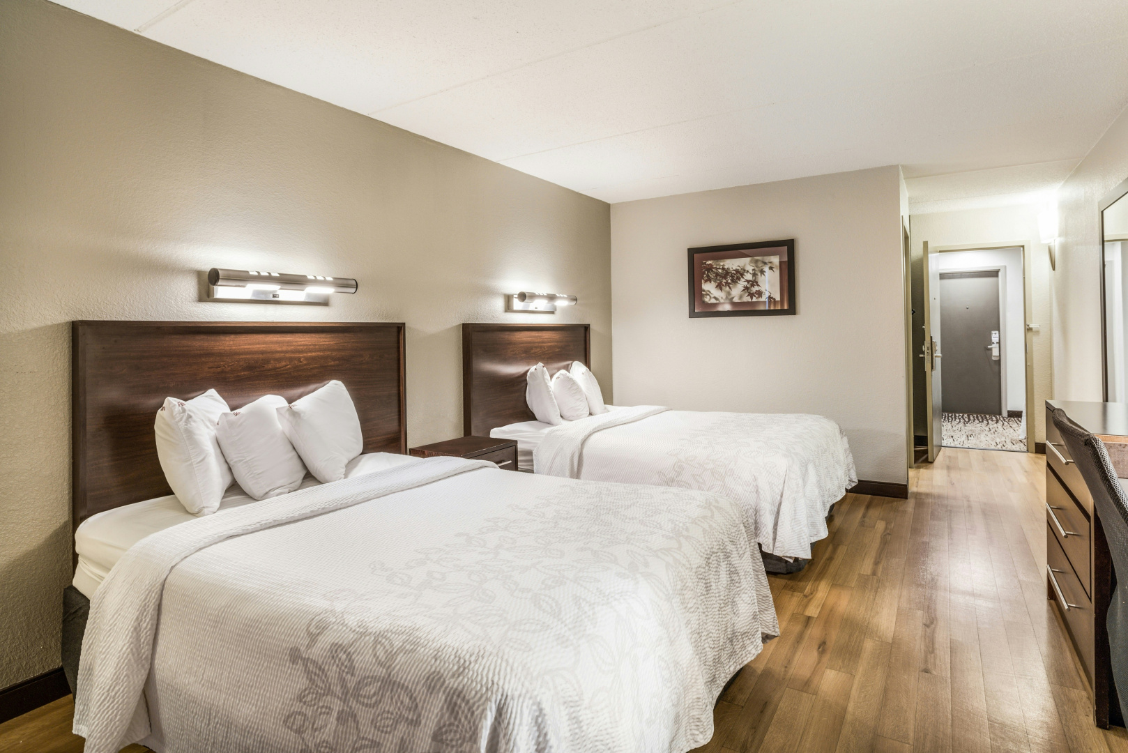 Photo - Red Roof Inn PLUS+ Boston - Woburn/ Burlington