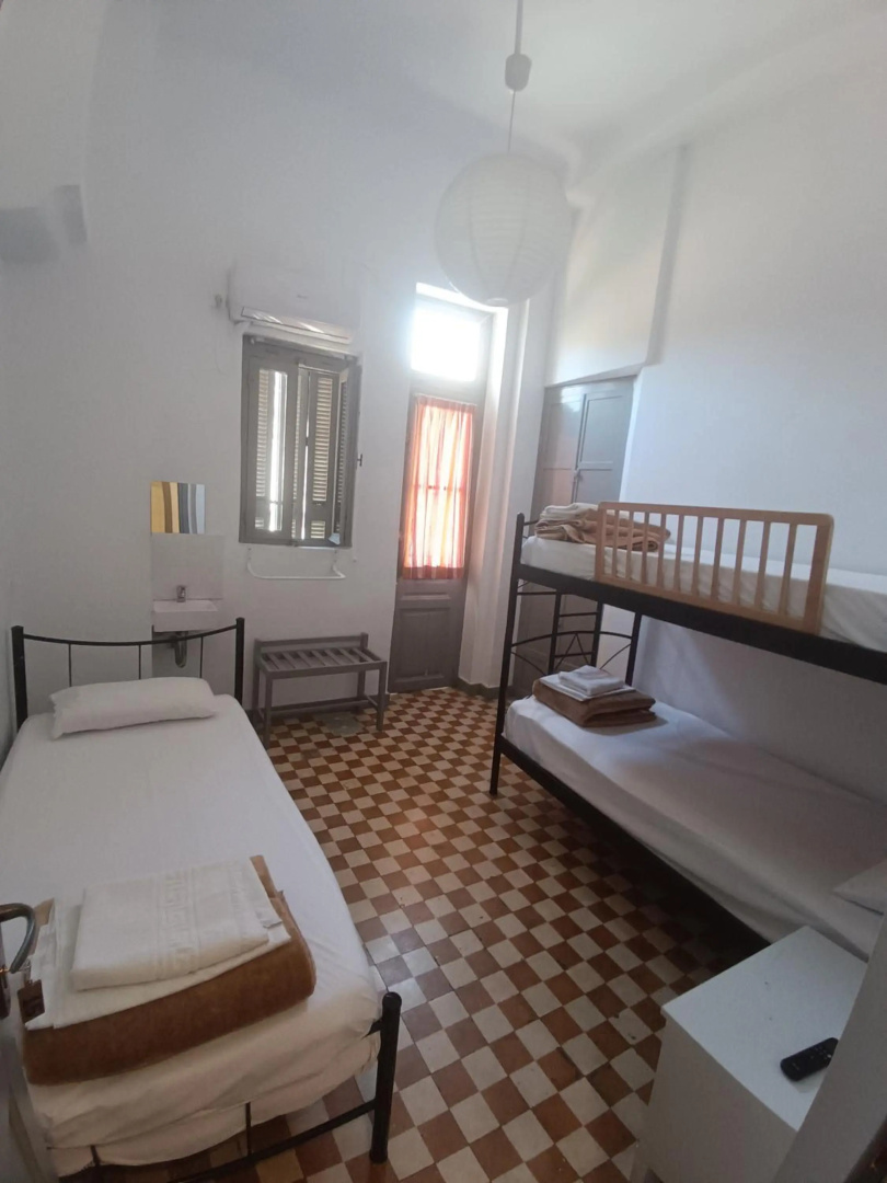 Foto - Dioskouros Hostel