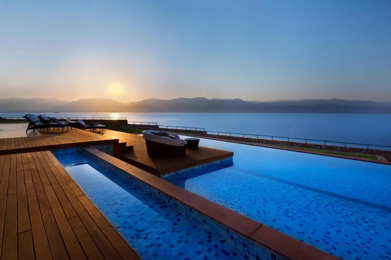 Photo - Royal Shangri-La