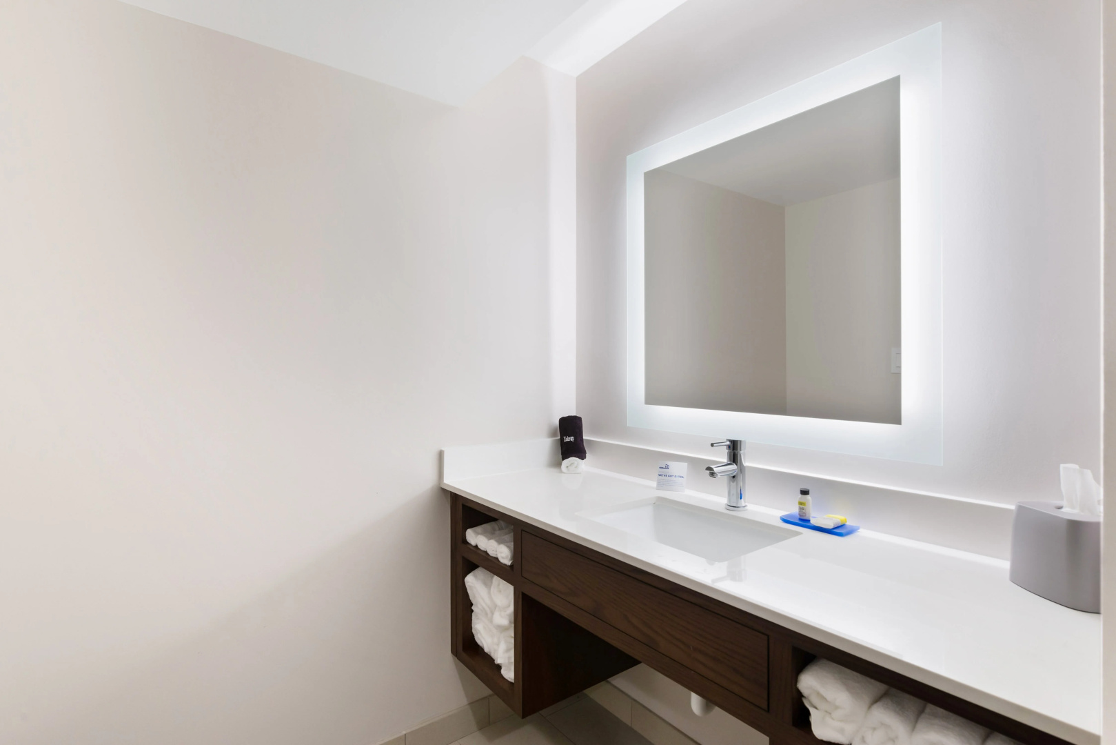 Foto - Holiday Inn Express Naperville by IHG
