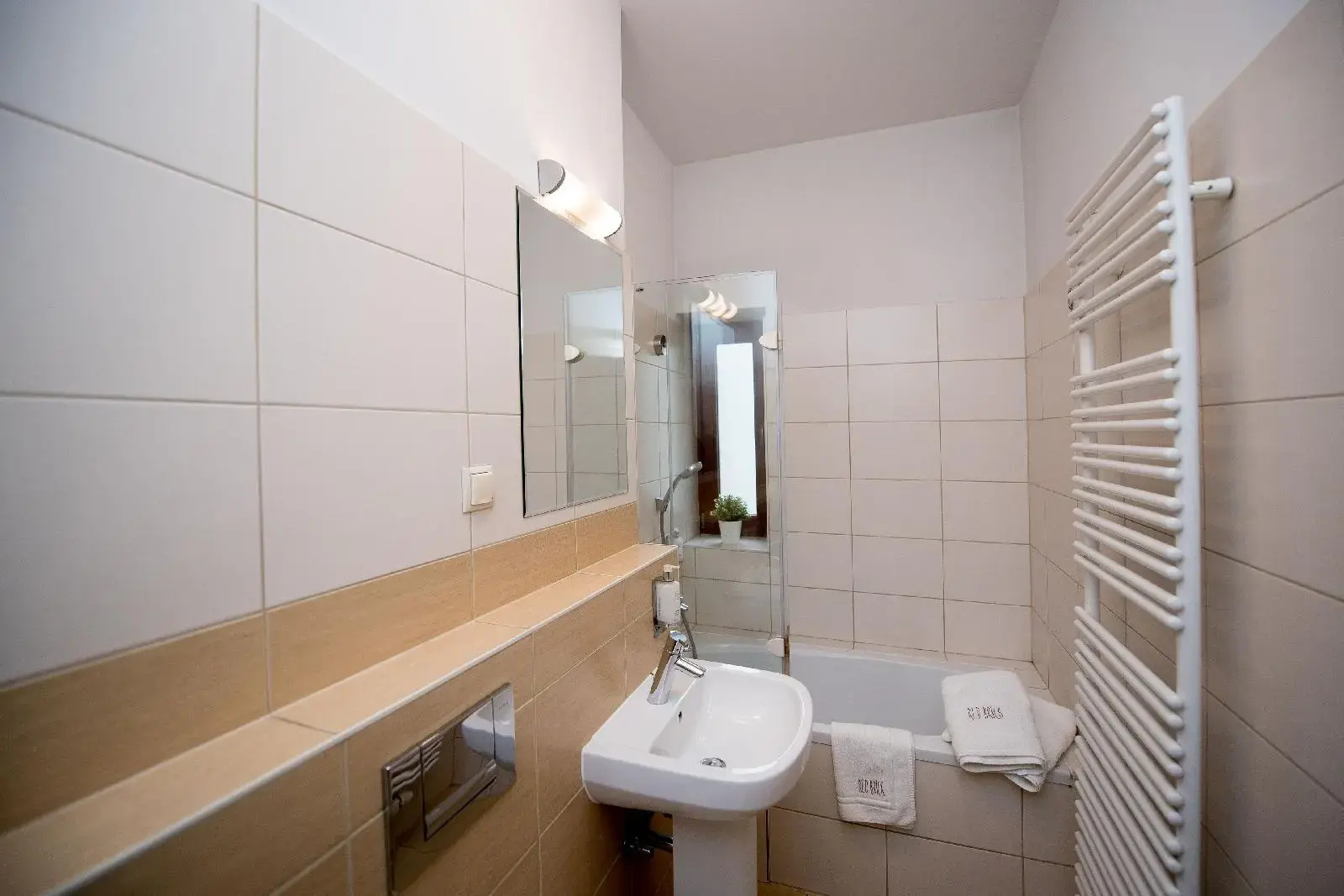 Foto - Red Brick Apartments
