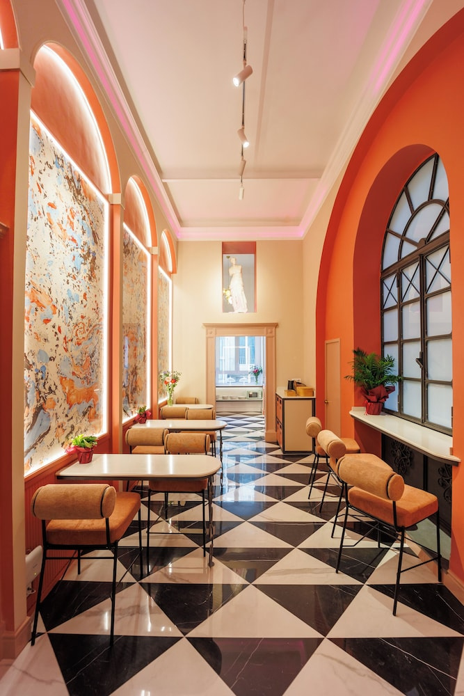 Photo - The Other Duomo House By House In Naples