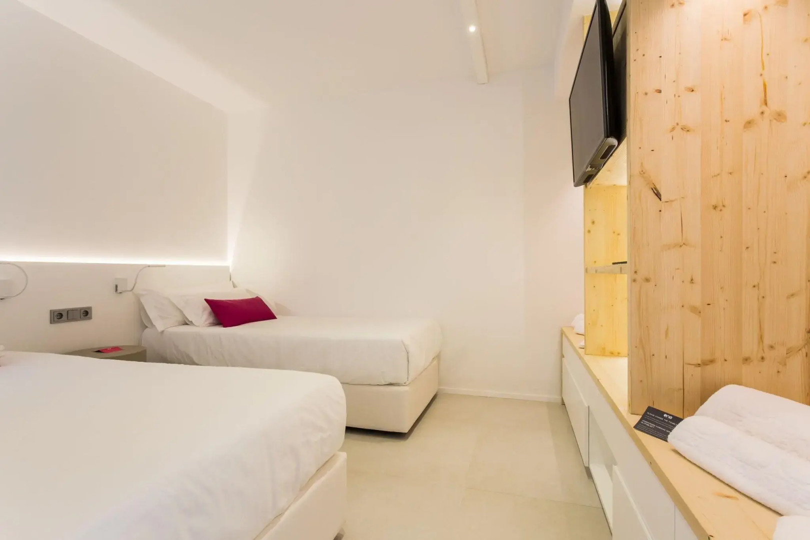 Photo - One Ibiza Suites