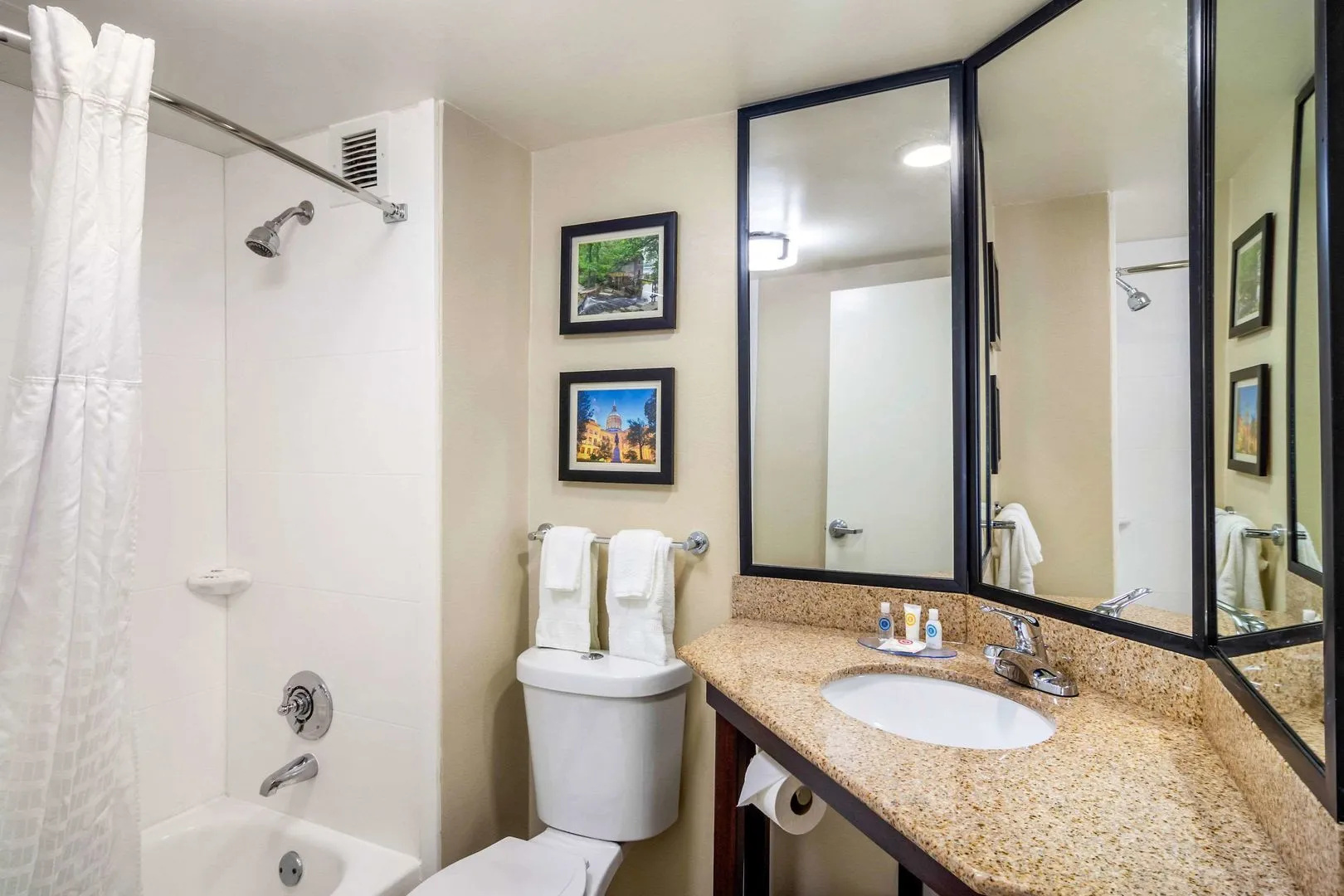 Photo - Spark by Hilton Atlanta Airport South College Park