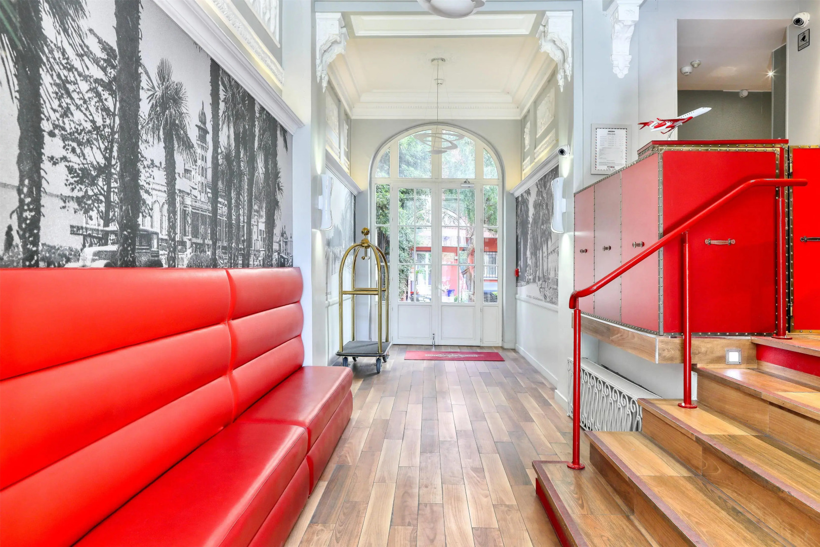 Photo - Nice Excelsior Centre ville by HappyCulture