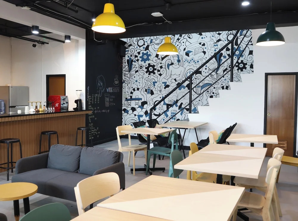 mySTAY BGC East