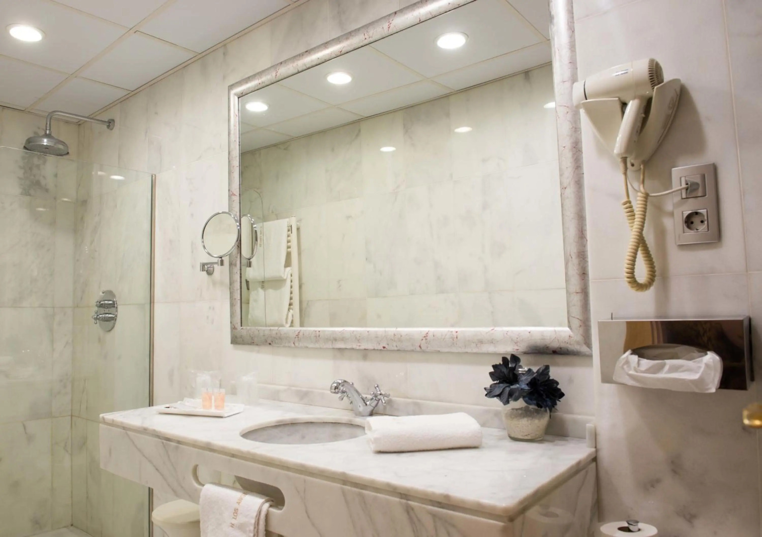 Foto - Hotel Los Angeles Granada