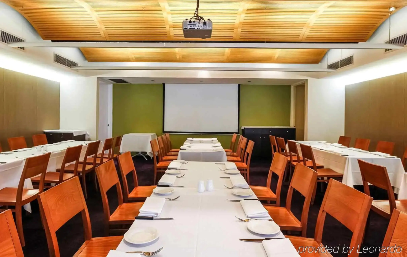 Photo - Ramada Hotel & Suites by Wyndham Cabramatta