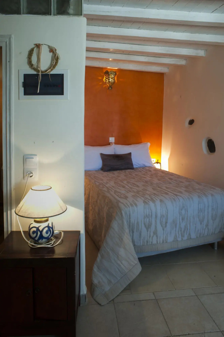 Photo - Heliophos Boutique Caves