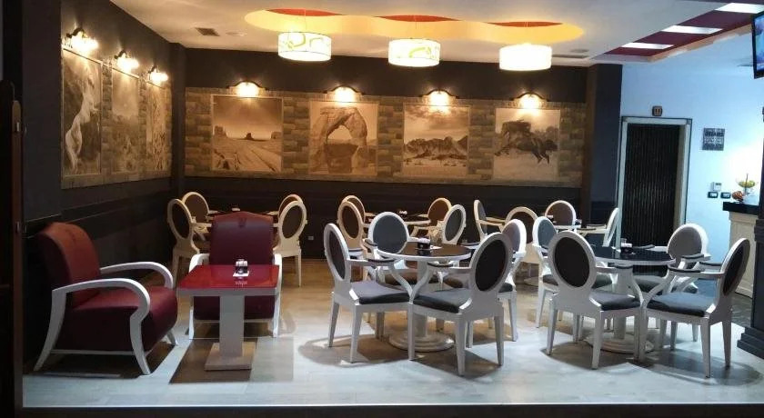 Photo - Hotel Mustang