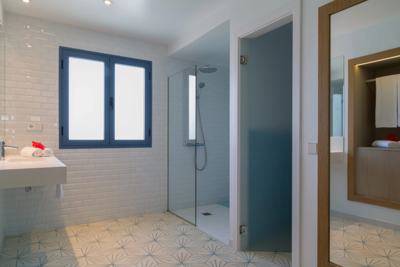 Photo - Oasis Lanz Beach Mate