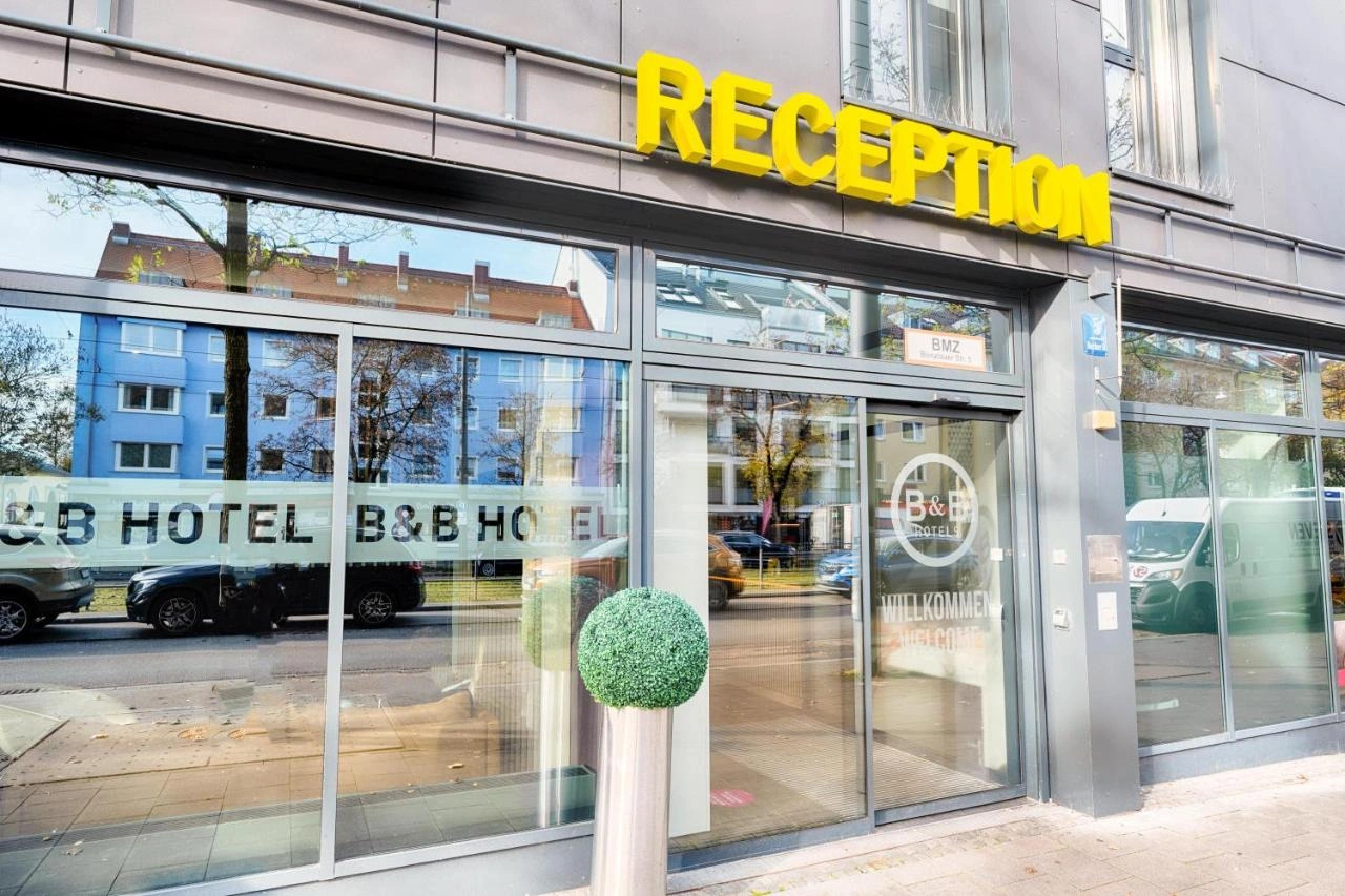 Foto - B&B Hotel München-Moosach