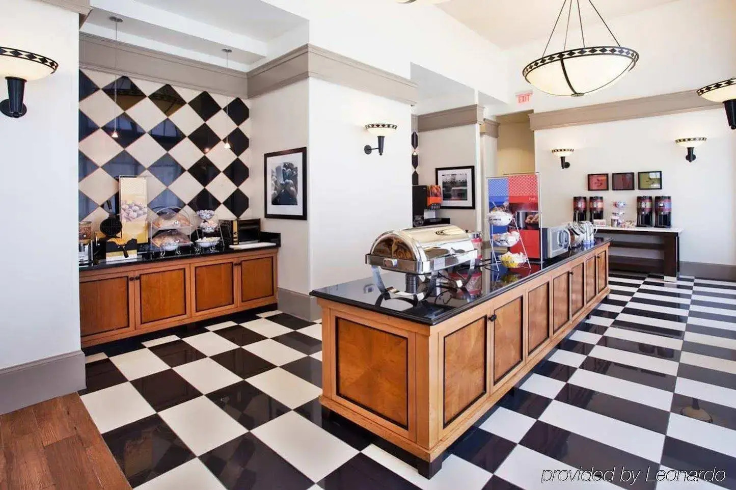 Photo - Hampton Inn & Suites Atlanta-Downtown