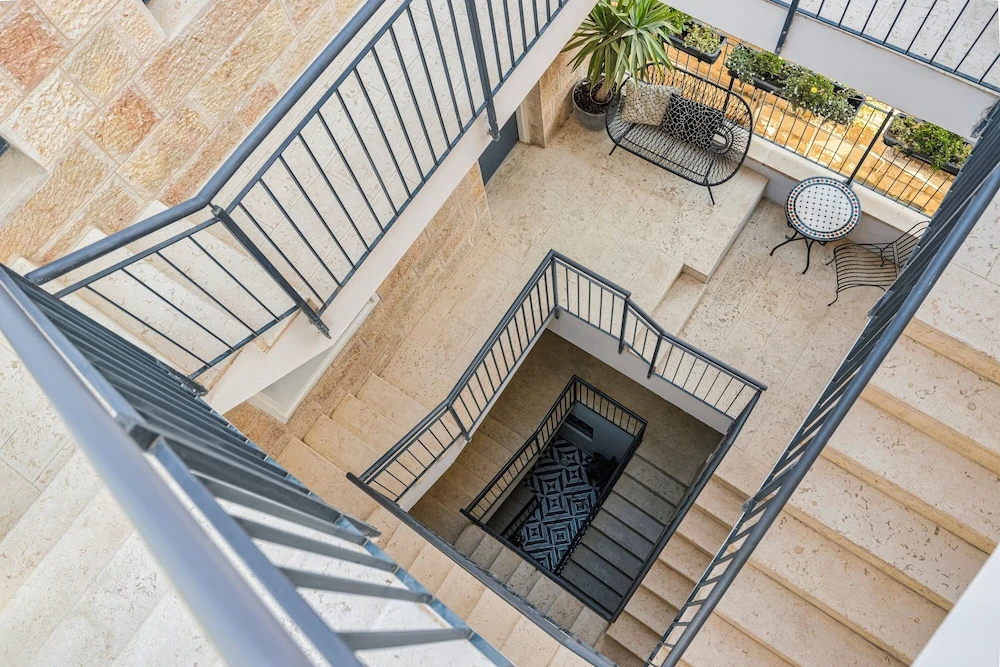 Photo - Villa Albi - Machne Yehuda Hotel