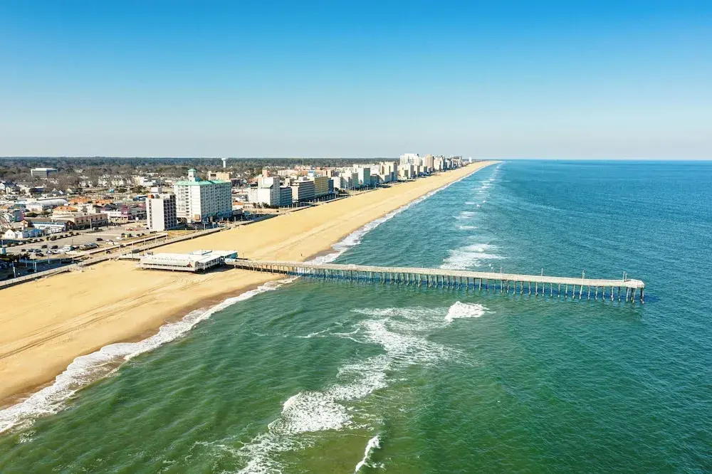 Photo - The Atrium Resort, Virginia Beach by Vacatia